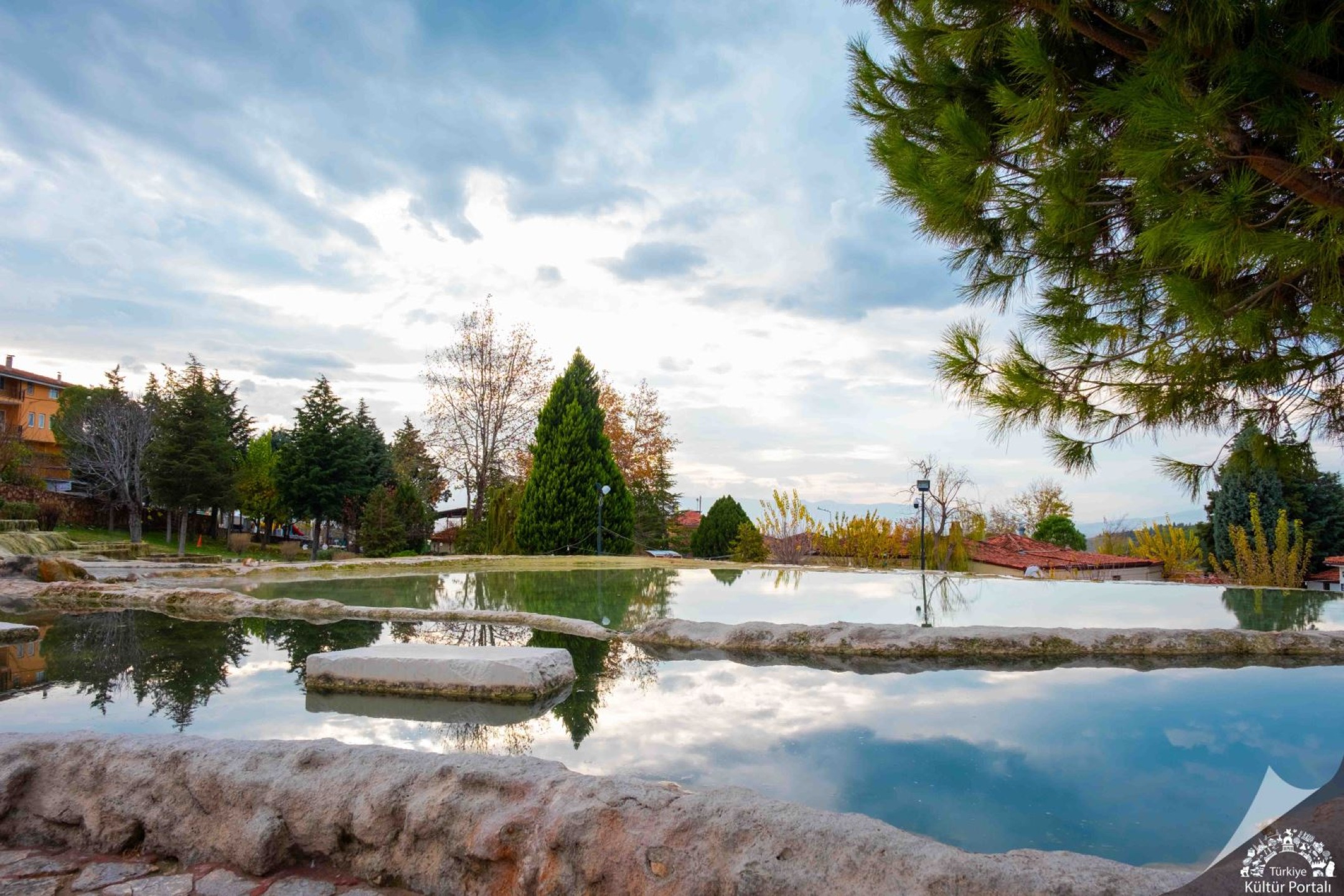 Karahayıt Kırmızı Sular Termal Otel - Ana görsel